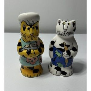 Catzilla Ceramic Salt & Pepper Shakers Candace Reiter Chef Cats Pair Set